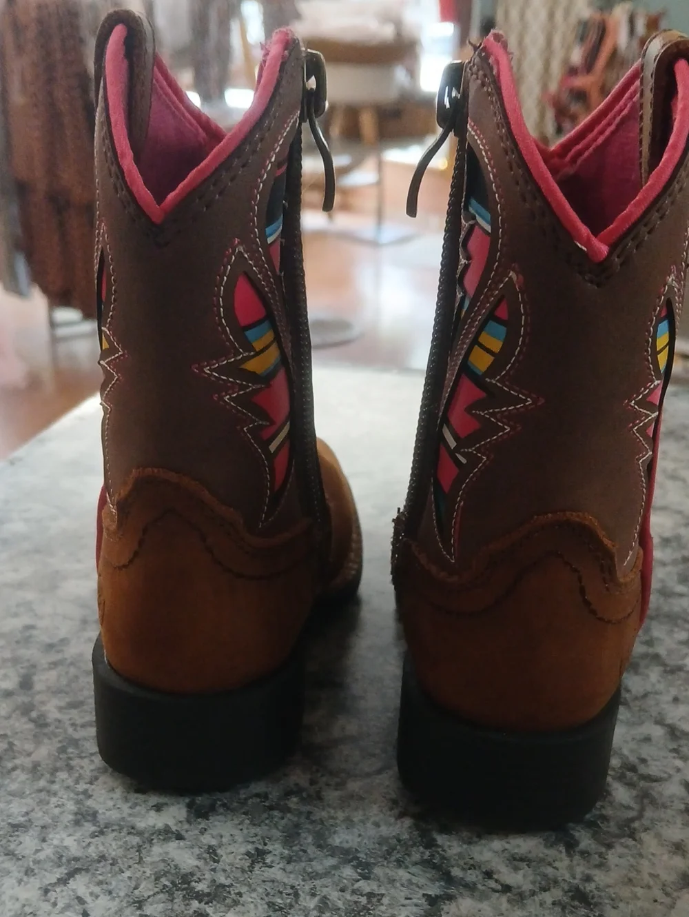 Ariat Girls Brown Western Boots with Colorful Inlay - Kids Sz 7